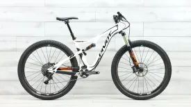 2017 Pivot Mach 429 Trail  Mountain Bike - Medium