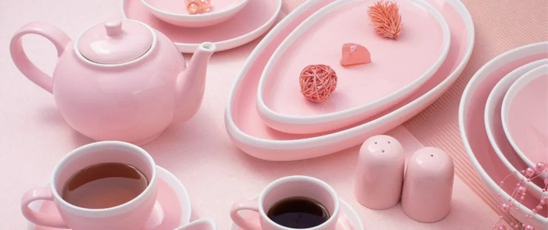 Cozy Pink by Don Bellini, Triangular Plate