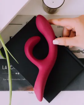 We-Vibe Nova 2 Ultra-Flexible Rabbit Vibrator